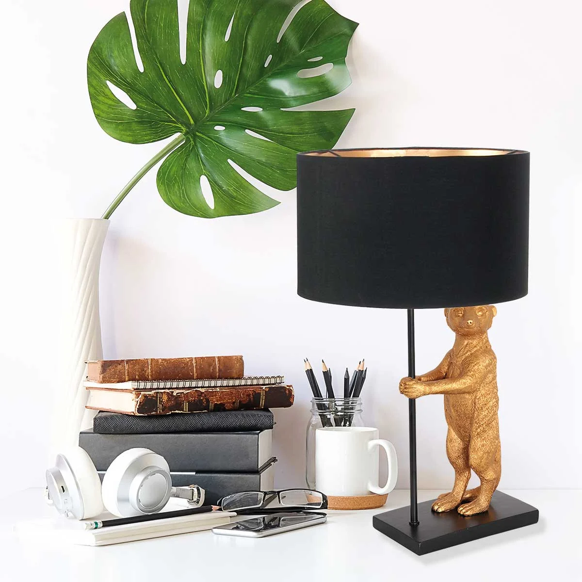 Lámpara de mesa negra suricato dorado Anne Light & Home