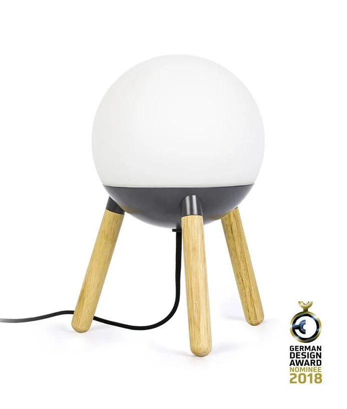 Lámpara de mesa original gris y madera MINE