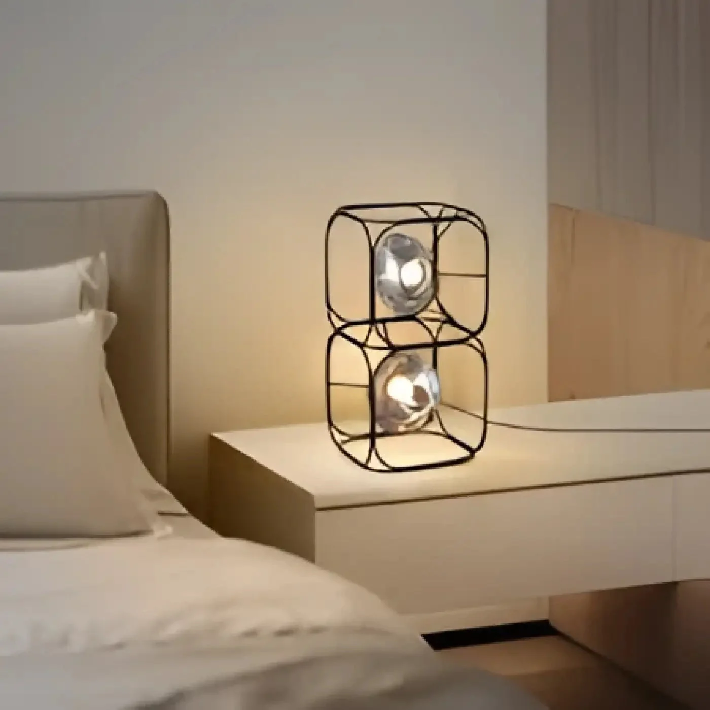Lampe de Table | HALOZA