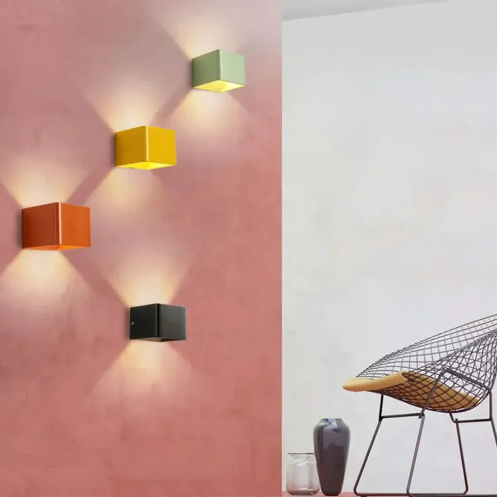 Aplique de pared bidireccional LED rectangular color macaron para salón